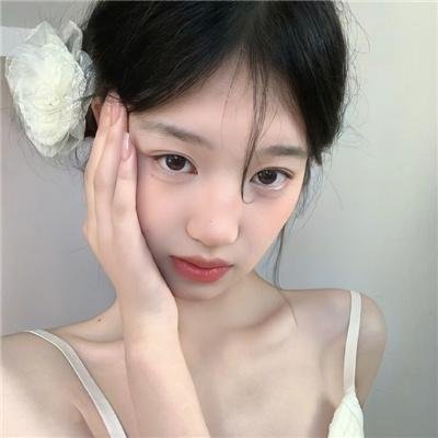 肤色